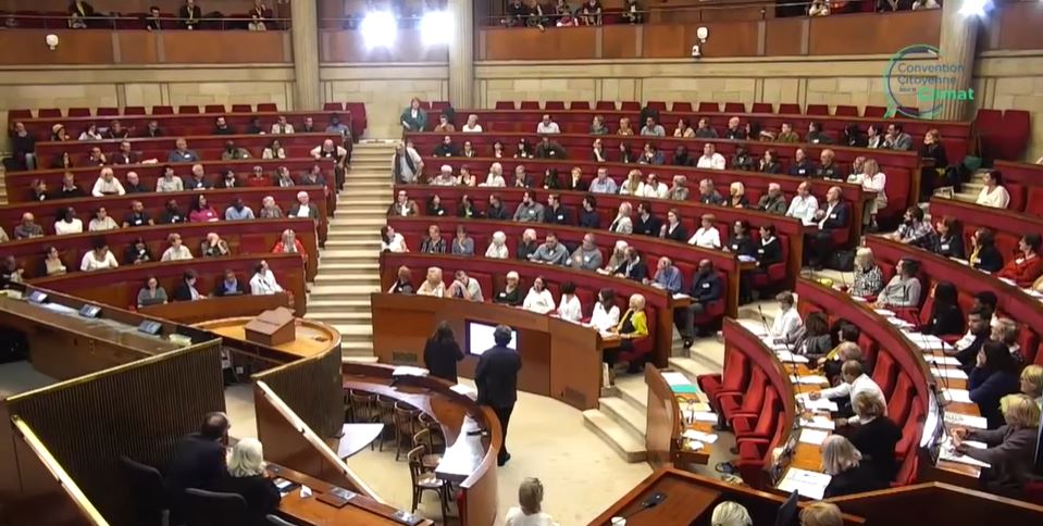 En France, la convention pour le climat entrouvre la porte de régulations volontaristes