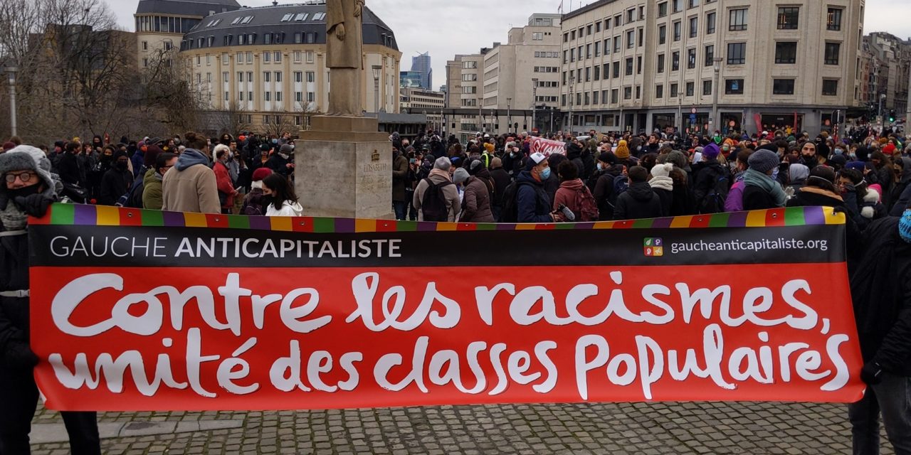 Répression massive de la manifestation contre la justice de classe et raciste