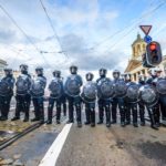 Nouvelle plainte contre la police de Bruxelles et contre Philippe Close