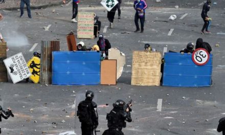 Solidarité avec le peuple colombien