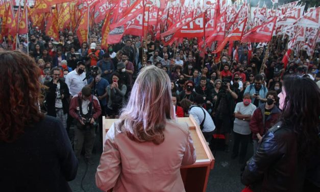 Le gouvernement argentin perd sa majorité et l’extrême gauche améliore ses positions