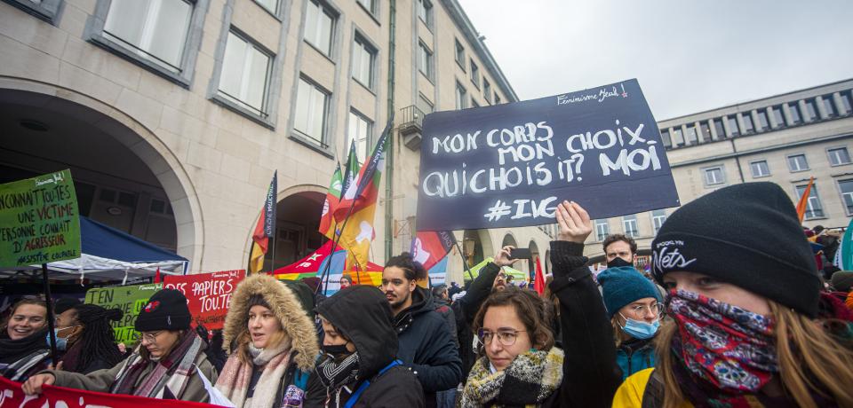 8 mars de lutte pour la vie des femmes et pour l’égalité dans la production de la vie !