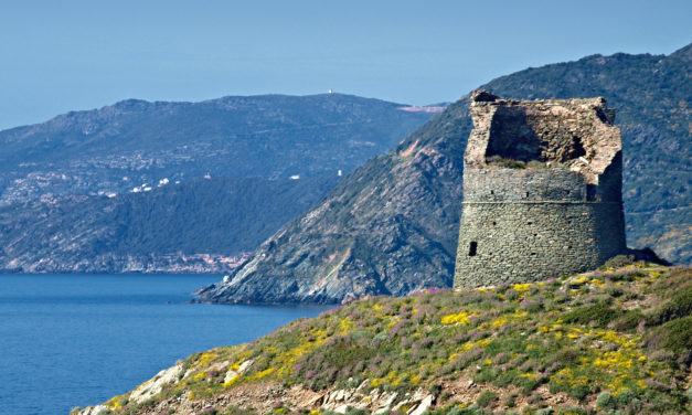 Histoire du peuple corse : du sentiment d’appartenance à une communauté insulaire vers une prise de conscience nationale