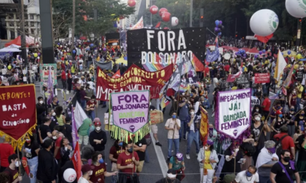 Est-il possible d’en finir avec Bolsonaro dans la rue et dans les urnes ?