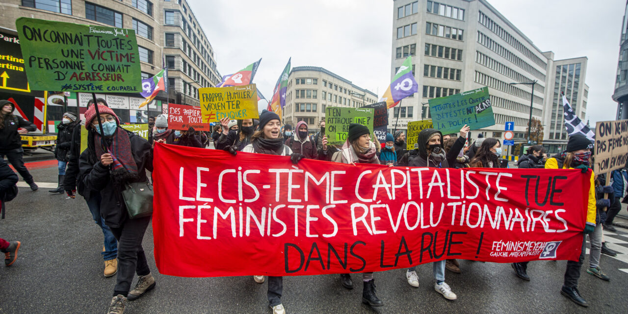Face à la crise et aux violences sexistes : riposte de classe et féministe !