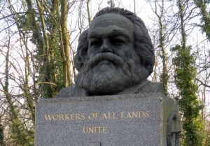 pierre tombale tombe Londres workers of all lands unite rolétaires de tous les pays, unissez-vous