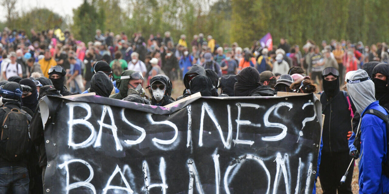 Mégabassines : une lutte exemplaire, contre le capitalisme, unitaire et radicale !