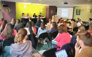 Photo : Page facebook de l'Université des Femmes.