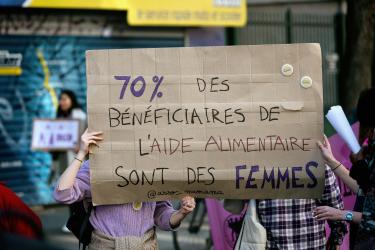 Notes de réflexion sur l’inflation, la vie chère et le féminisme