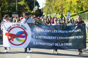 Photo : Manifestation en soutien à Code rouge, le 9 octobre 2022. (Dominique Botte / Gauche anticapitaliste / CC BY-NC-SA 4.0)