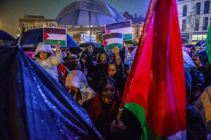 Photo : Manifestation « Stop aux crimes de guerre et à la violence coloniale en Palestine », lundi 30 novembre 2023 à Mons, Belgique. (Dominique Botte / Gauche anticapitaliste / CC BY-NC-SA 4.0)