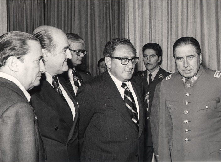 Henry Kissinger : un criminel de guerre est mort