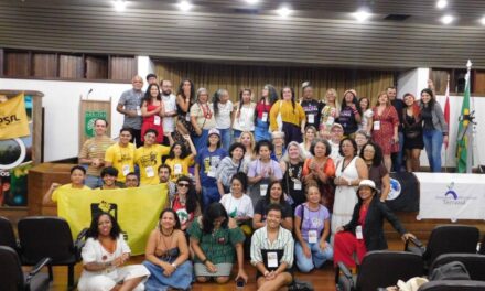 Écosocialisme ou Extinction : défendre la vie, construire des territoires libres et l’Écosocialisme depuis et pour les Peuples