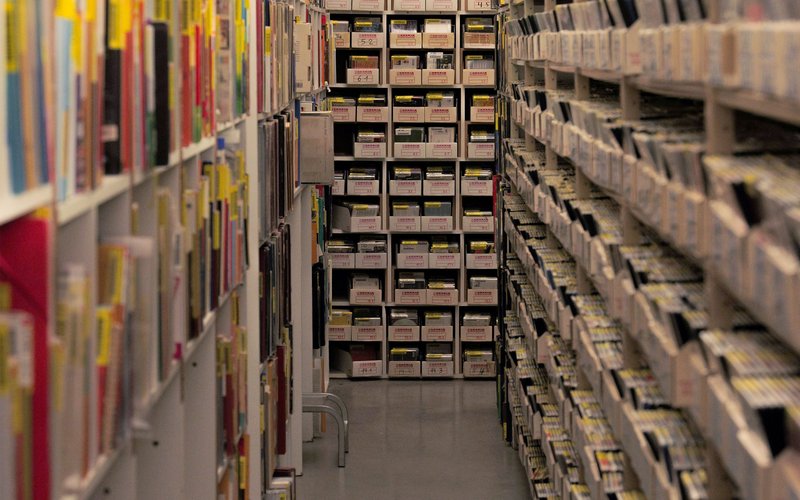 La mise à mort de la Médiathèque nouvelle : interview d’un travailleur